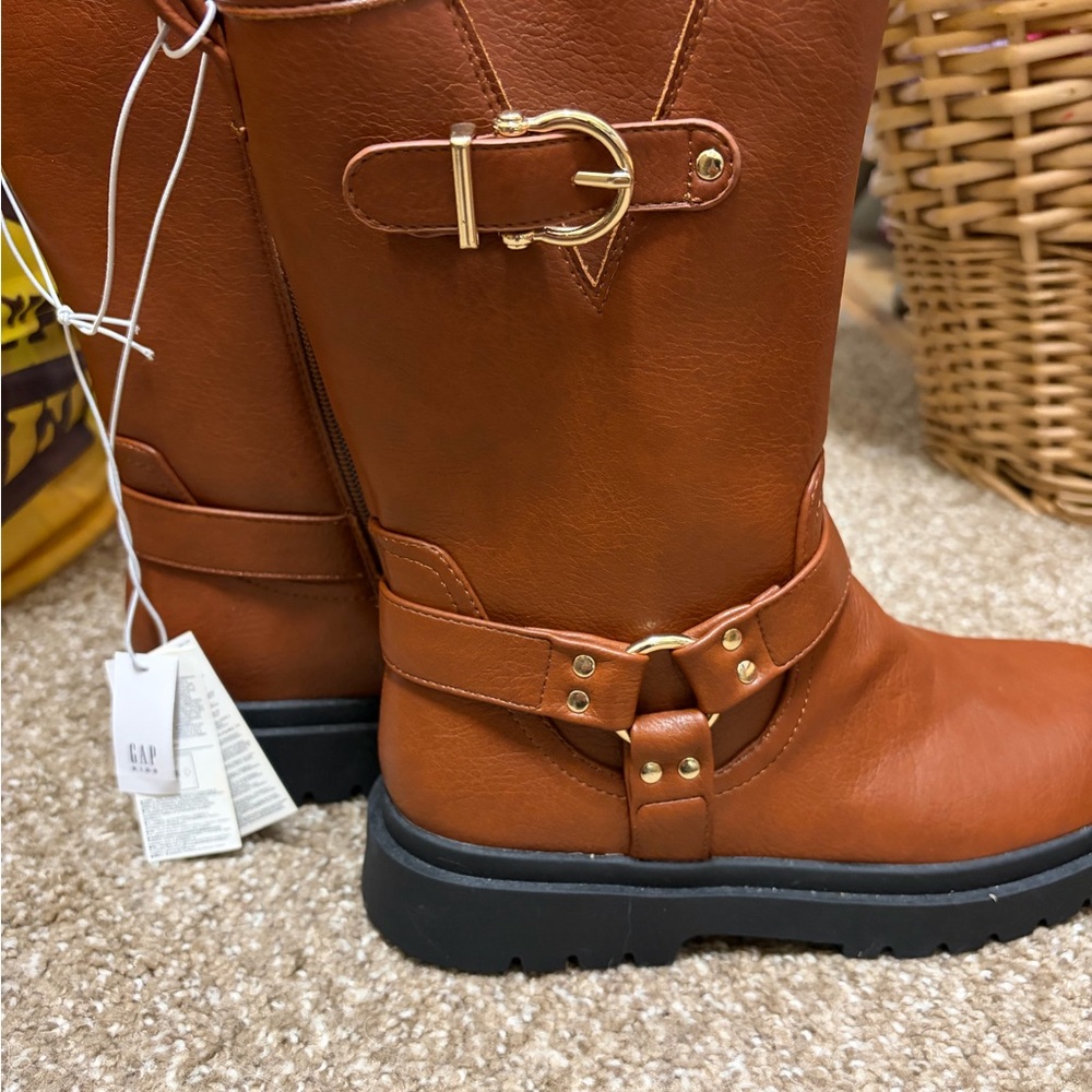 GAP KIDS  Boots with Gold Accents -new
